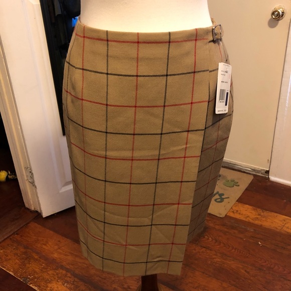 Liz Claiborne plaid wool skirt 6 - Picture 2 of 5